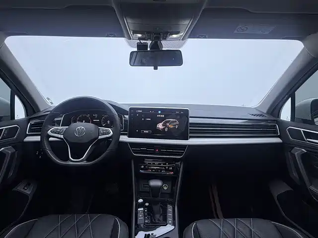 Фото 6 - Volkswagen Tiguan L