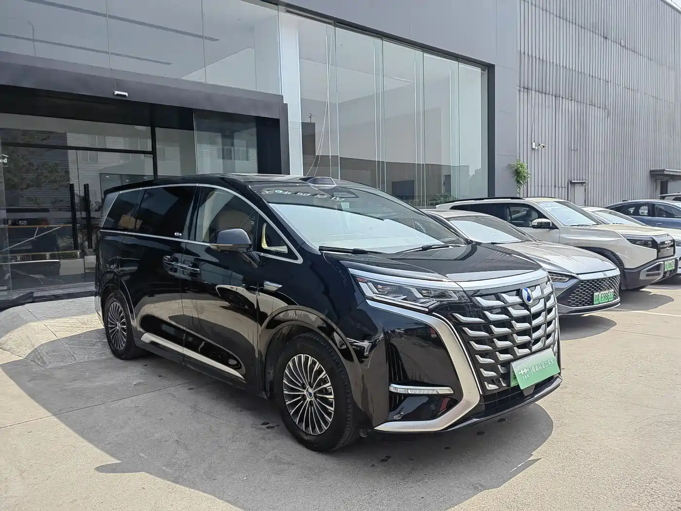 Denza D9 2025 Model DM-i Smart Drive Edition 1020 AWD Flagship фото 4
