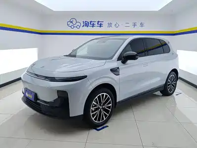 Leapmotor B10
