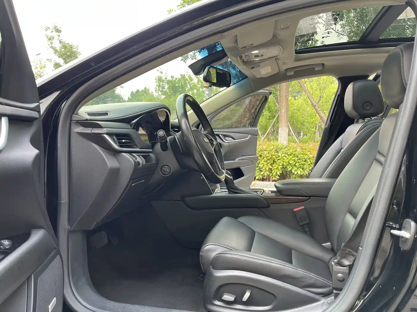 Cadillac XTS 2018 28T Technology фото 5