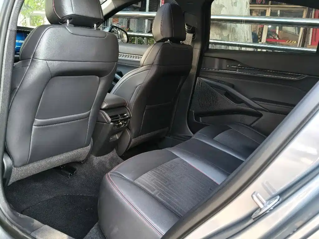 Photo 7 - Ford Mondeo