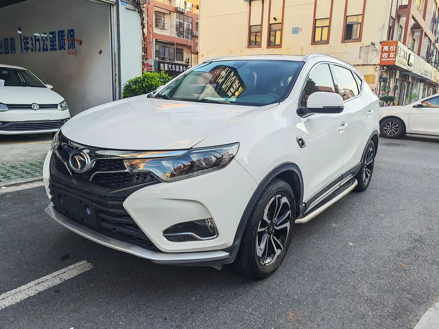  Soueast Soueast DX7 2019 1.5T Automatic Smart Connect Fashion Edition China VI