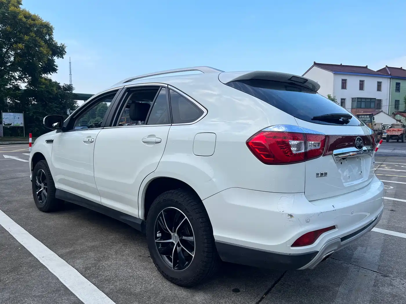 BYD S7 2016 2016 1.5T Manual Premium Model