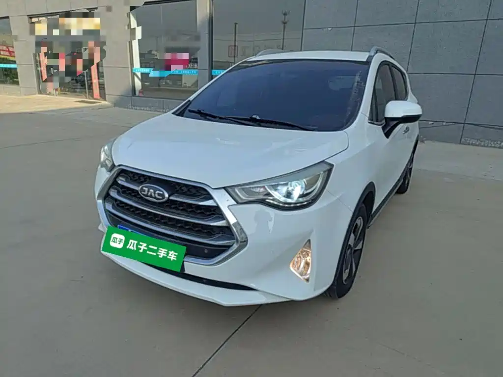 Фото 1 - JAC Refine S3