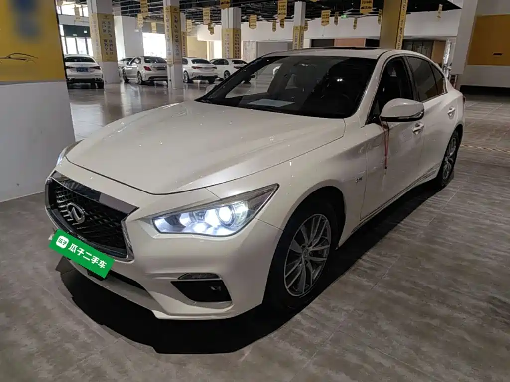 Infiniti Q50L 2018 2018 2.0T Comfort (China VI)
