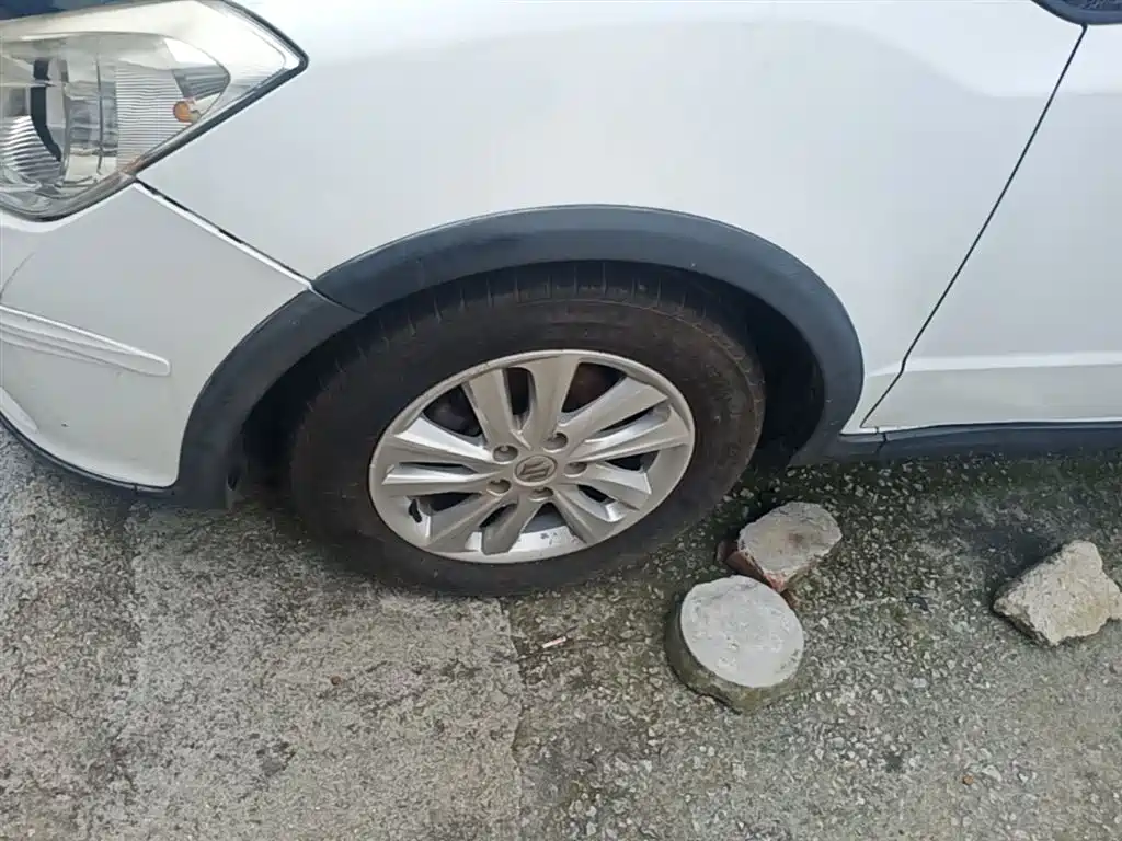 Suzuki SX4 2014 2013 1.6L Automatic Coolray