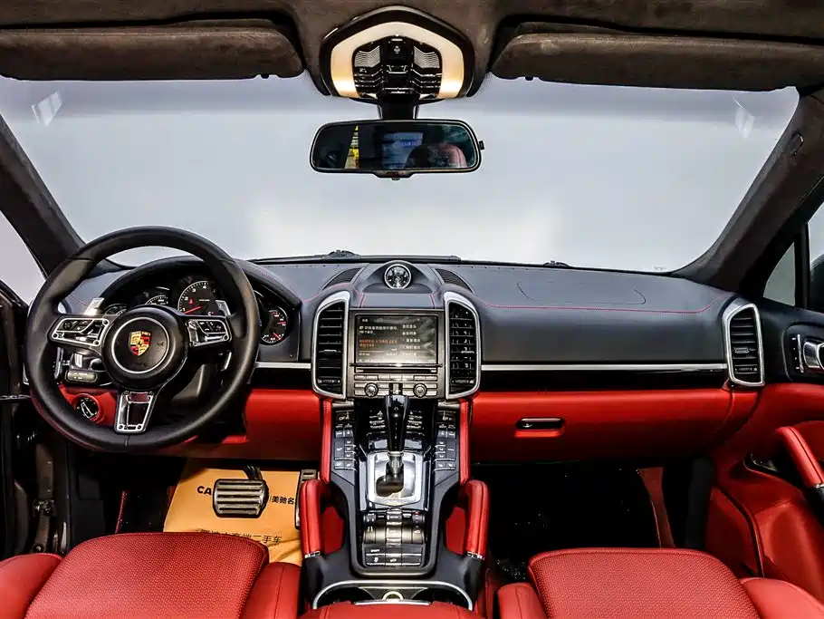 Porsche Cayenne 2011 Cayenne 3.0T фото 24