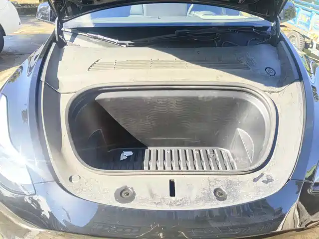 Tesla Model Y 2022 Facelift Rear-Wheel Drive Version — фото 3