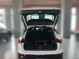 Фото 24 - Audi Q5 e-tron