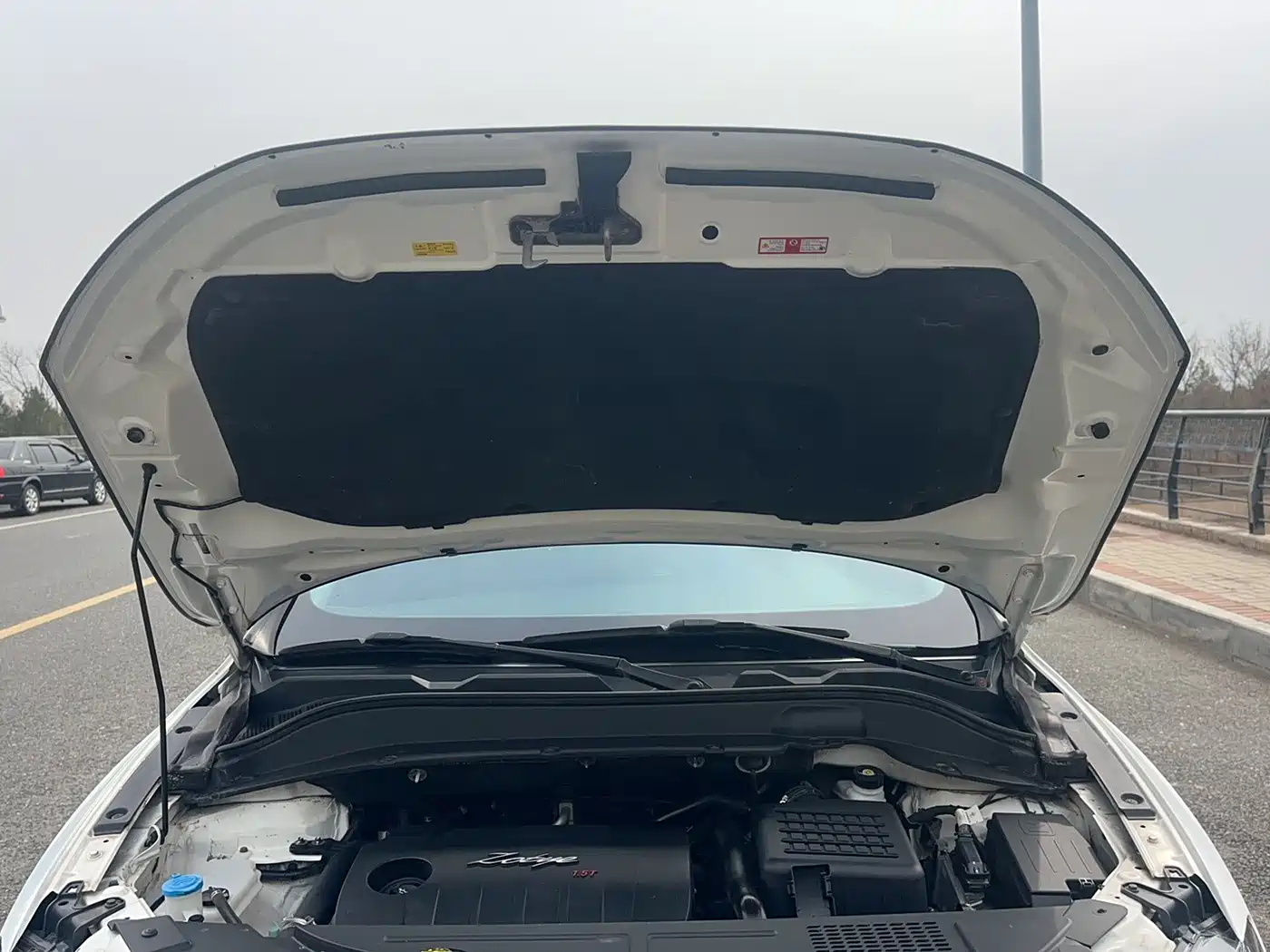 Zotye SR7 2016 2016 1.5T Manual Magic Cube Heart Edition China IV