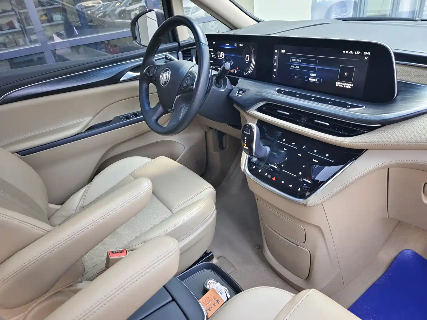 Buick GL8 2021 ES Landlord 653T Flagship фото 17