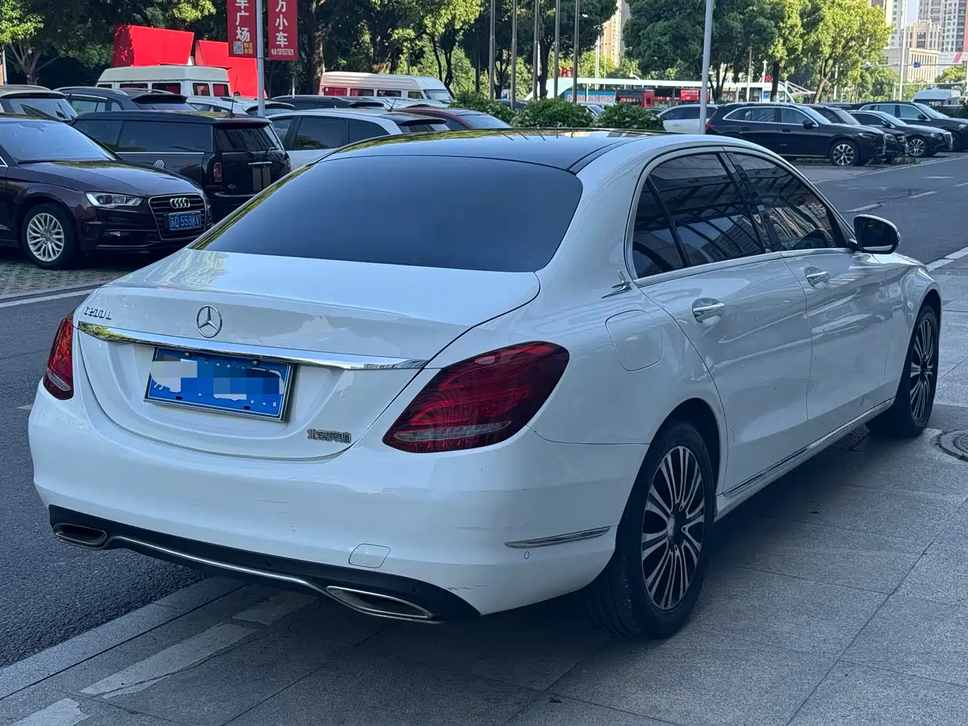 Mercedes-Benz C-Class 2015 Facelift C 200 L фото 6
