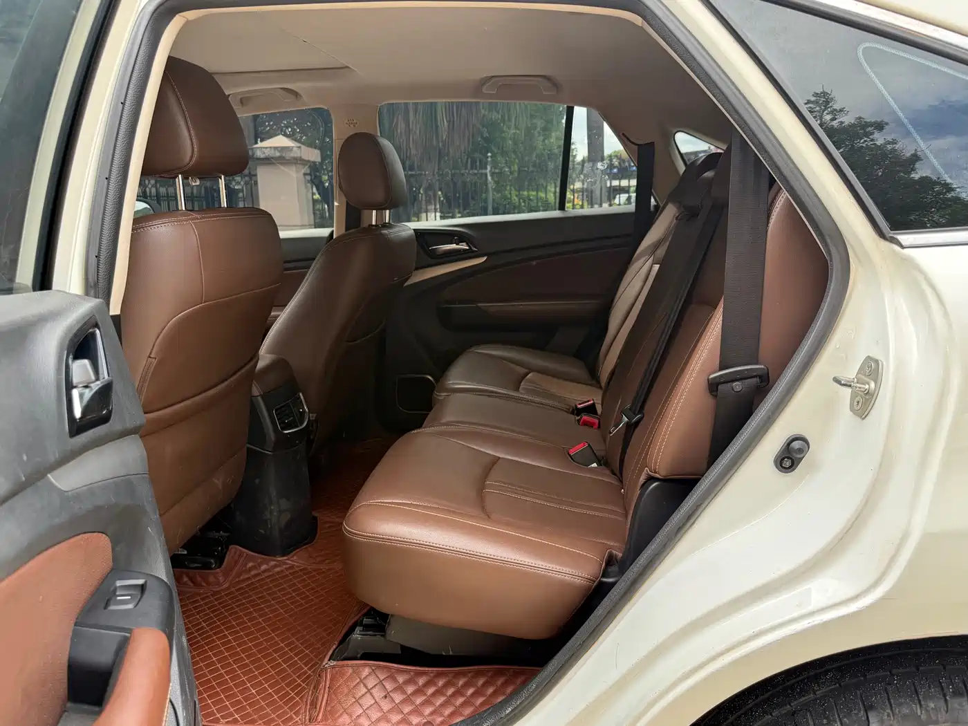 BYD S7 2015 2.0T Upgrade Automatic Premium фото 5