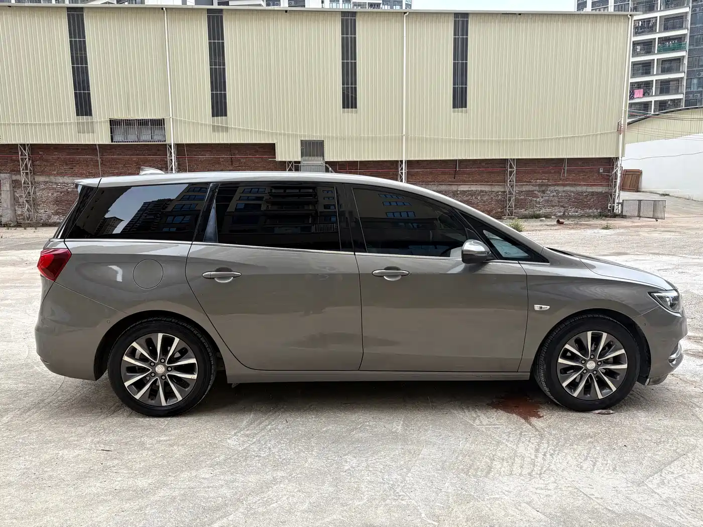 Buick GL6 2019 Model 18T 6-Seater Connected Premium Version China V фото 14