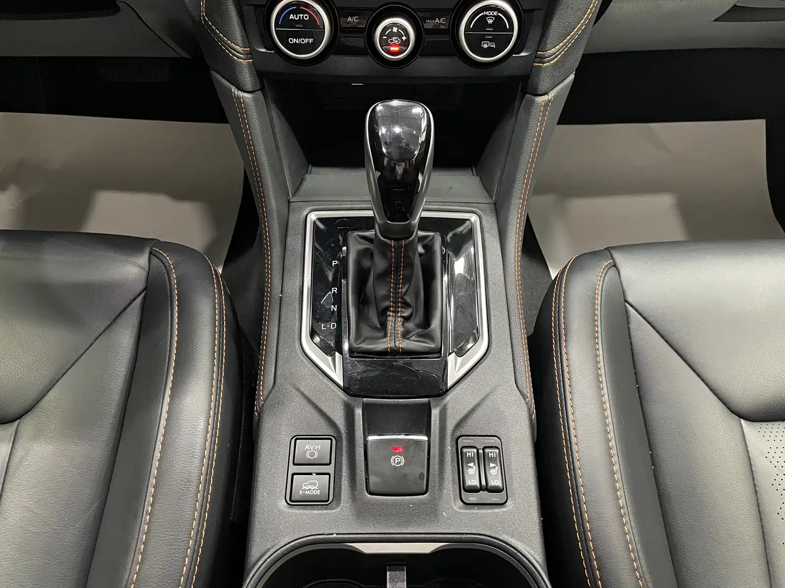 Фото 22 - Subaru XV