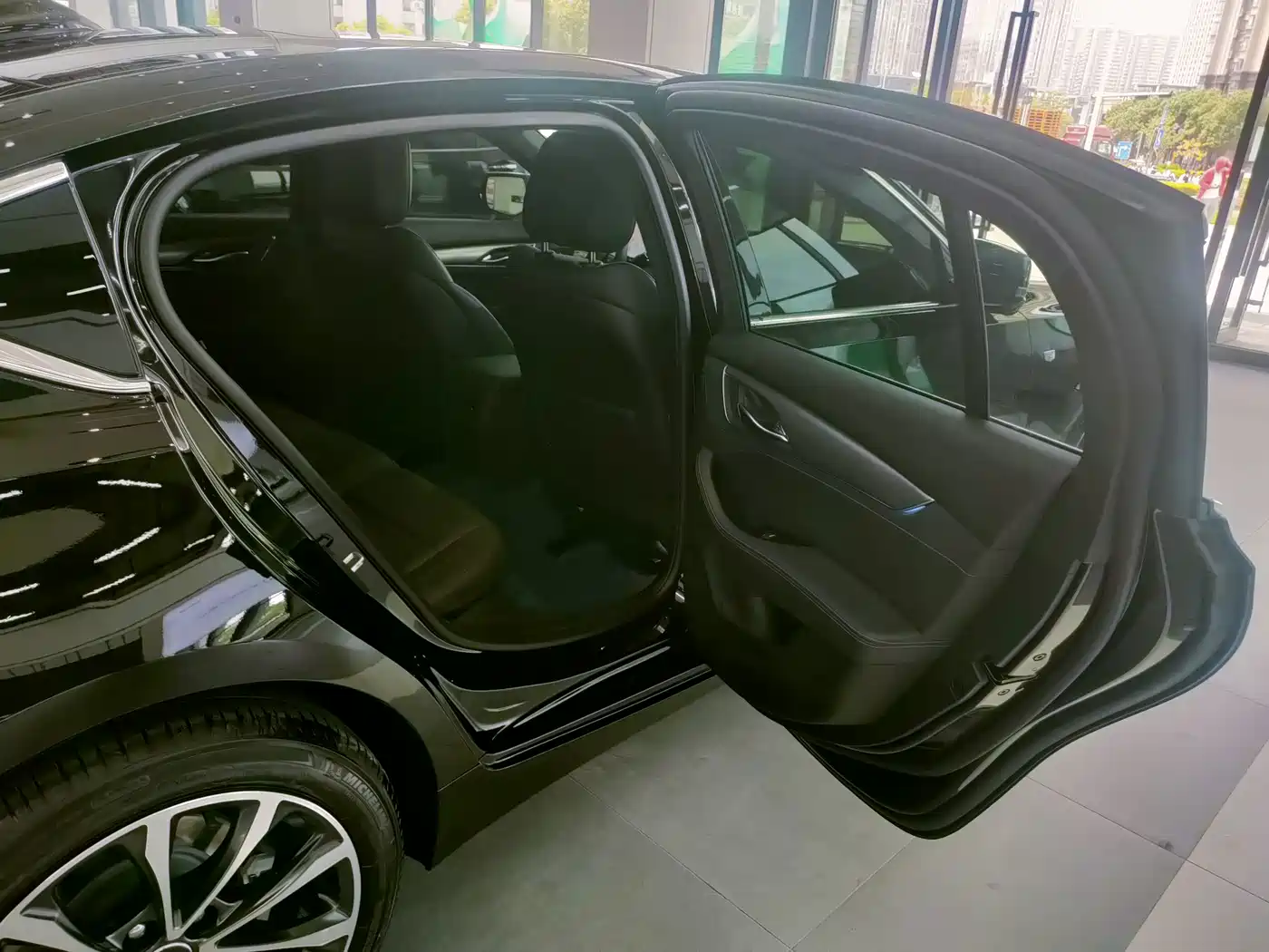 Cadillac CT5 2026 2025 Model 28T Urban Sport Edition