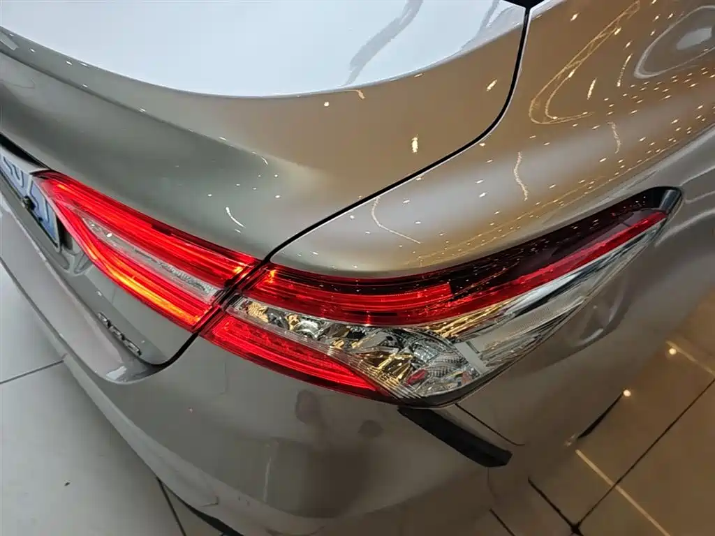 Toyota Camry 2019 Facelift 2.0G Luxury Edition фото 8