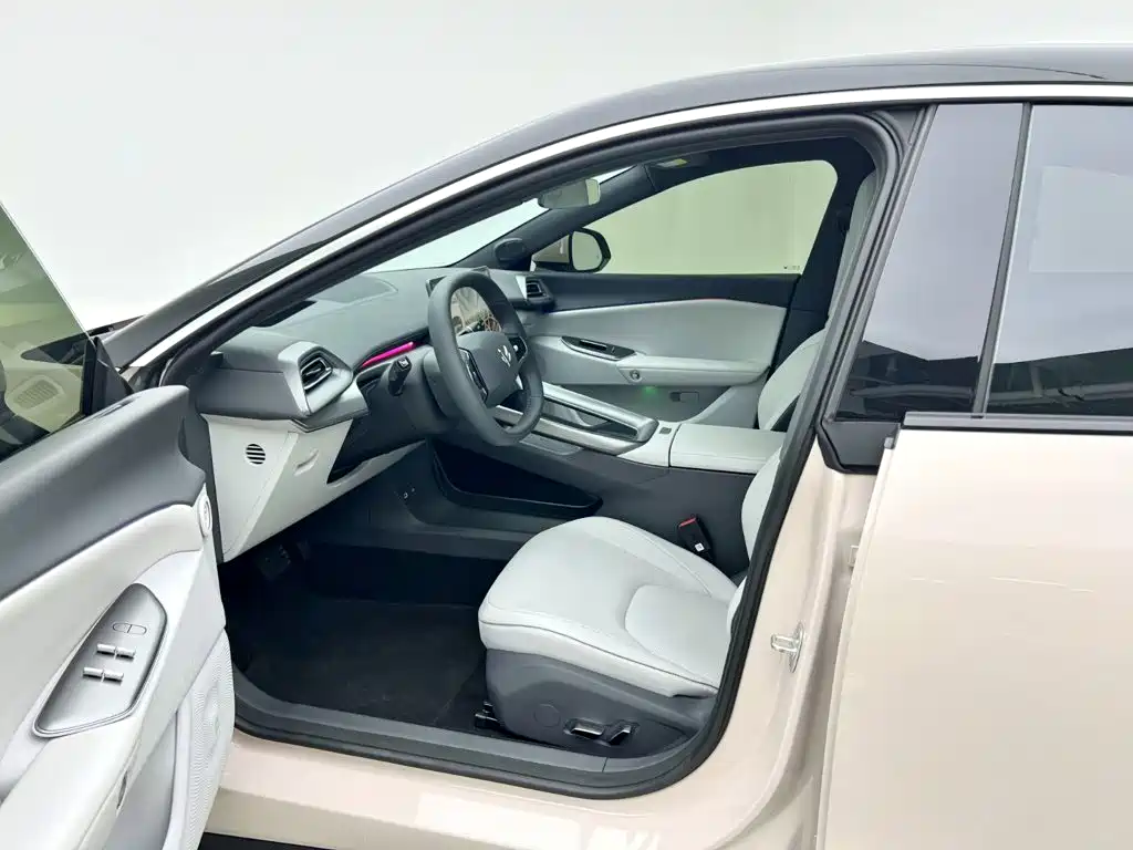 ARCFOX Alpha S5 2025 2025 Facelift 560MAX 185kW