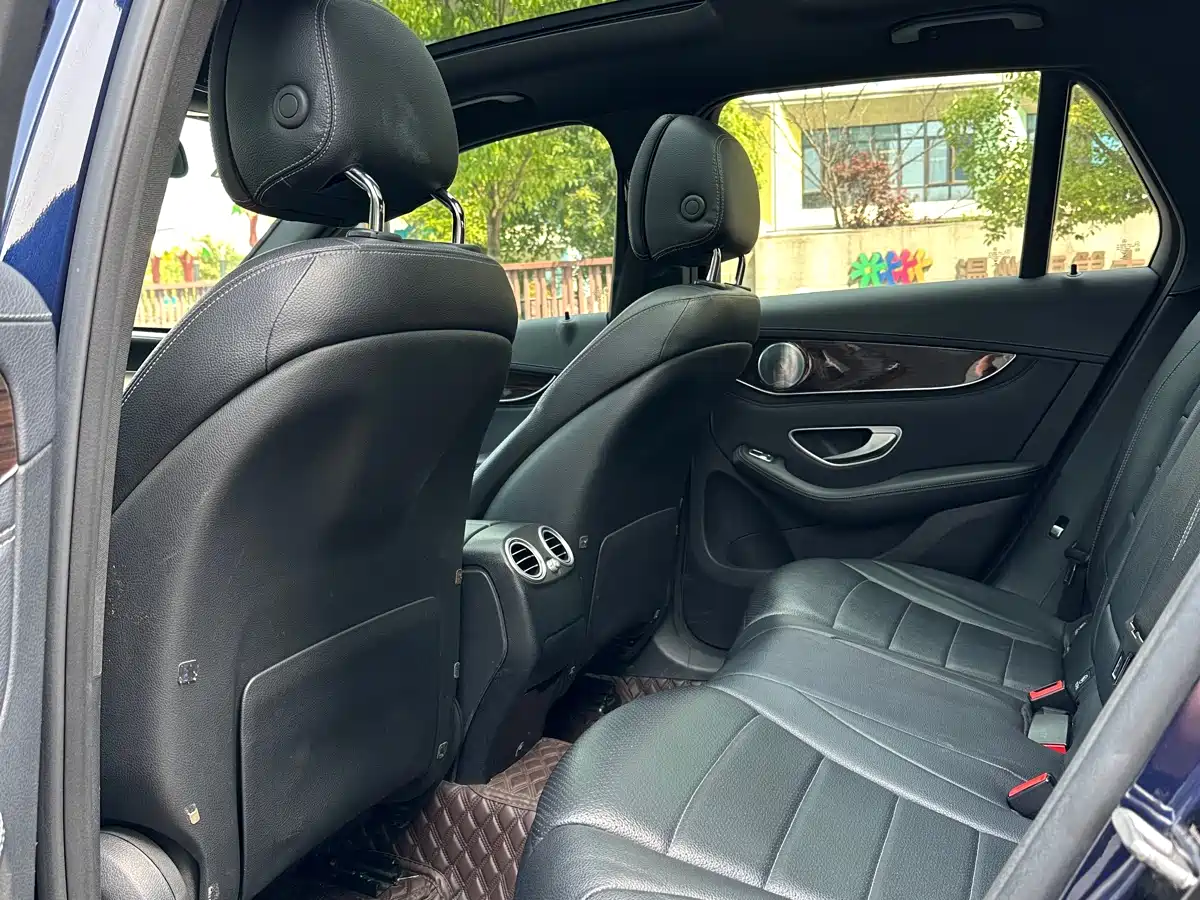 Mercedes-Benz GLC 2017 GLC 260 4MATIC Dynamic фото 6