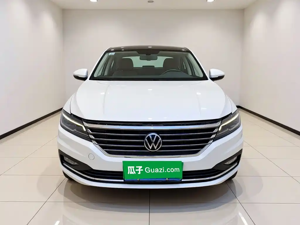 Фото 2 - Volkswagen Lavida