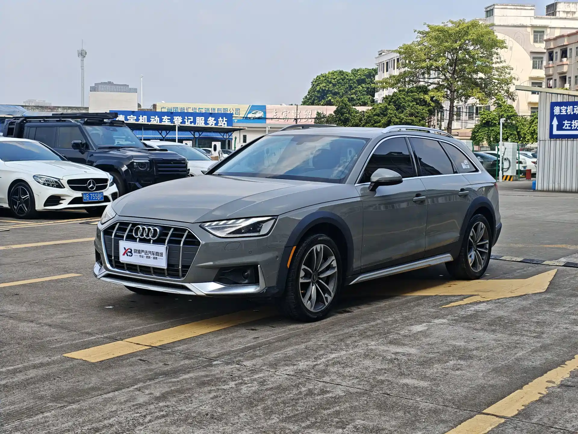 Фото 1 - Audi A4 (Import)