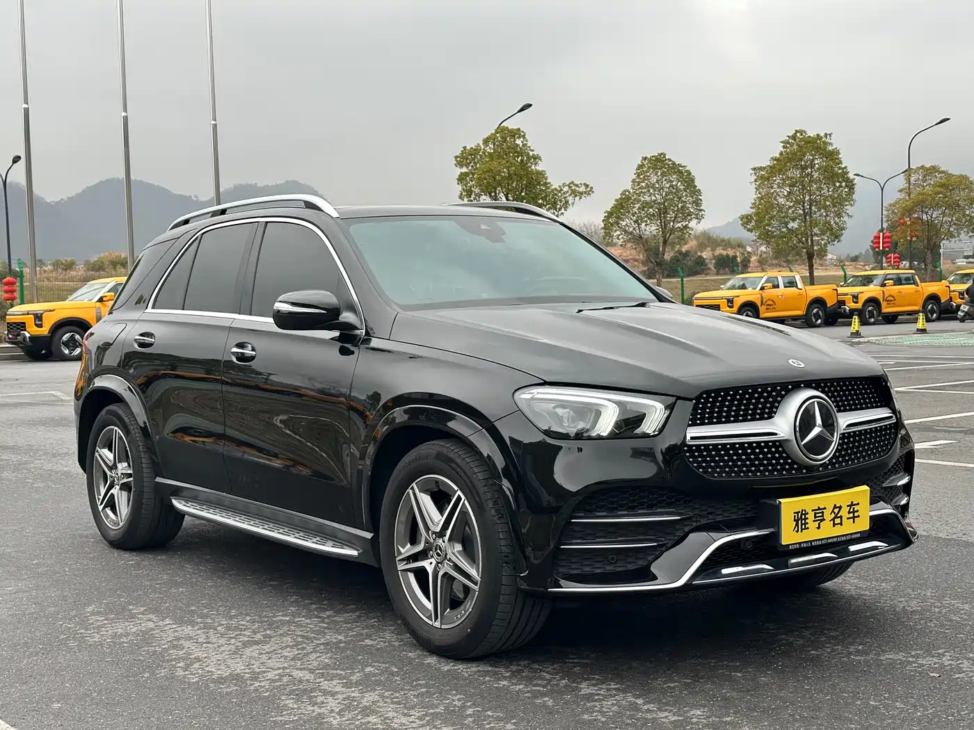 Mercedes-Benz GLE 2023 GLE 450 4MATIC Fashion фото 3
