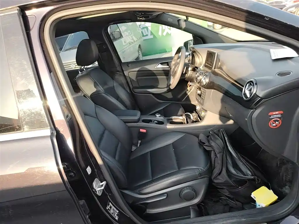 Mercedes-Benz B-Class 2012 B 180 фото 25