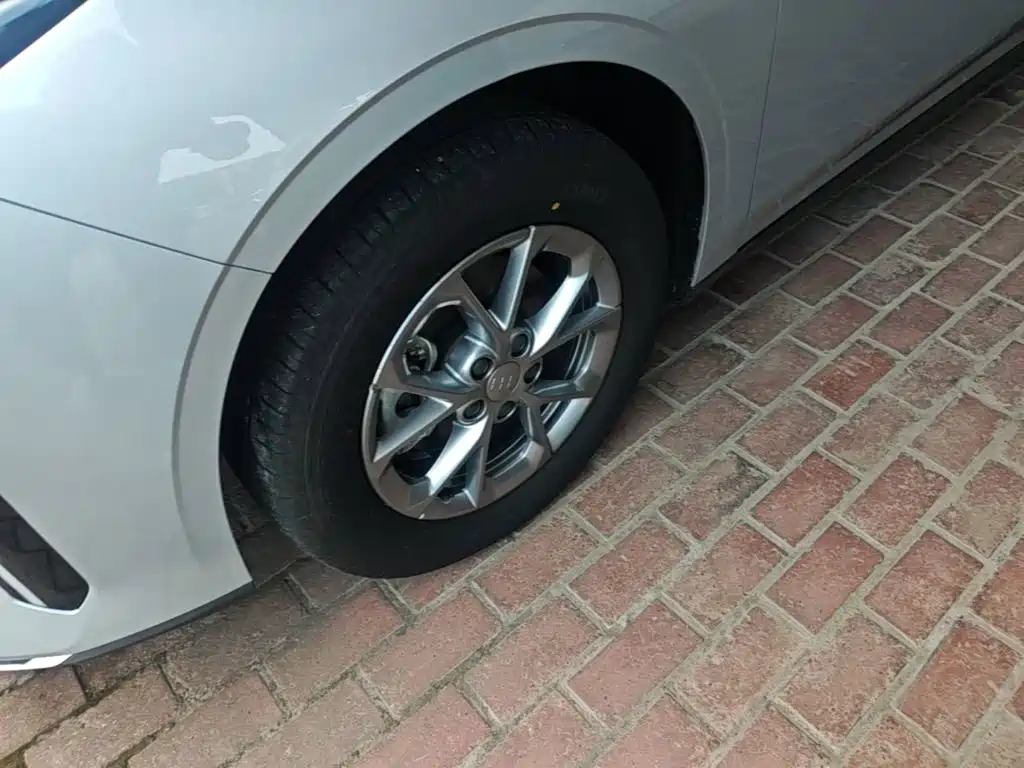 Photo 23 - Geely Galaxy Galaxy L6
