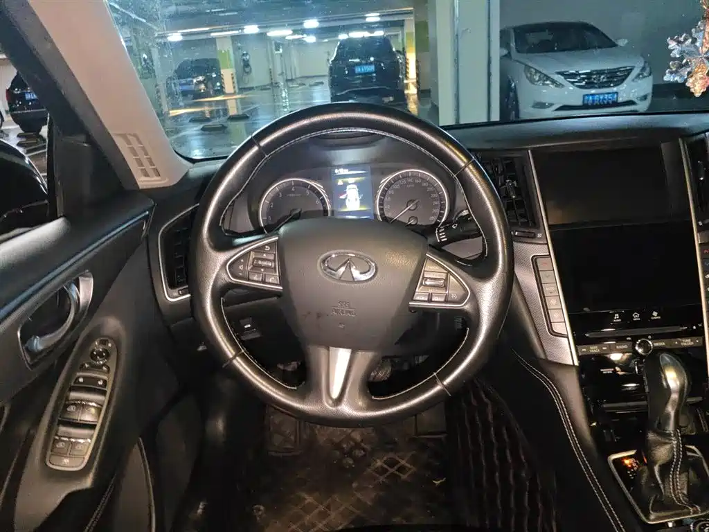 Infiniti Q50L 2017 2016 Model 2.0T Progressive Edition