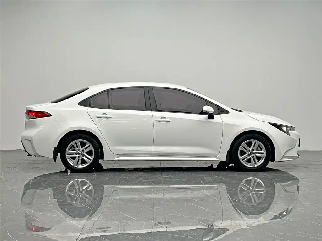 Toyota Levin 2022 TNGA 1.5L CVT Leading Edition фото 7
