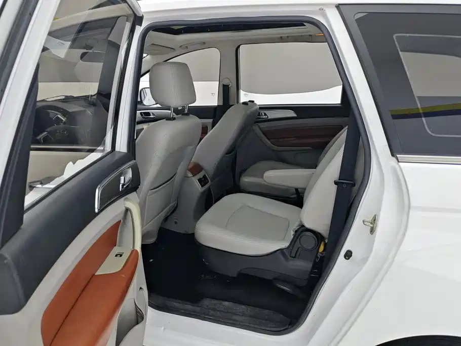 BAIC Huansu H3 2017 2016 H3F 1.5L Manual Noble