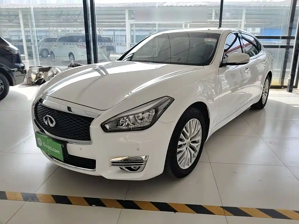Infiniti Q70 2016 2015 Q70L 2.5L Enjoyment Edition