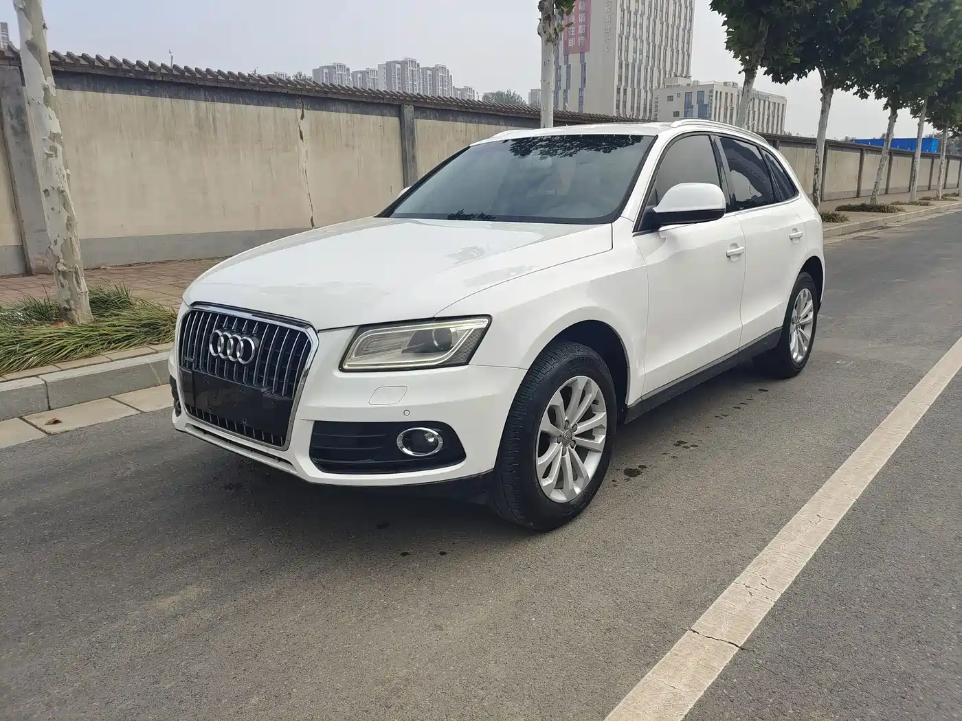 Photo 1 - Audi Q5