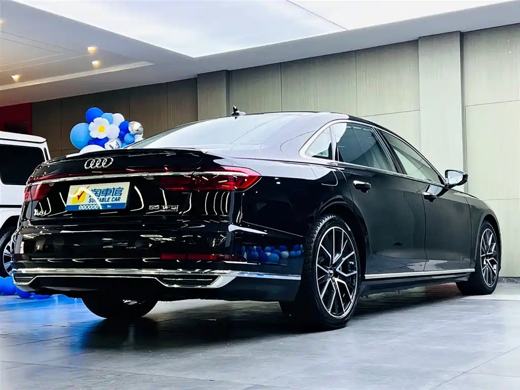 Audi A8 2019 Facelift Plus A8L 55 TFSI quattro Luxury фото 4