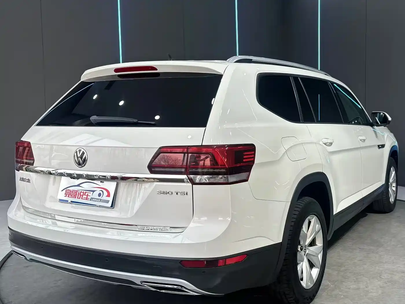 Volkswagen Teramont 2017 380TSI 4WD Comfort Edition фото 6