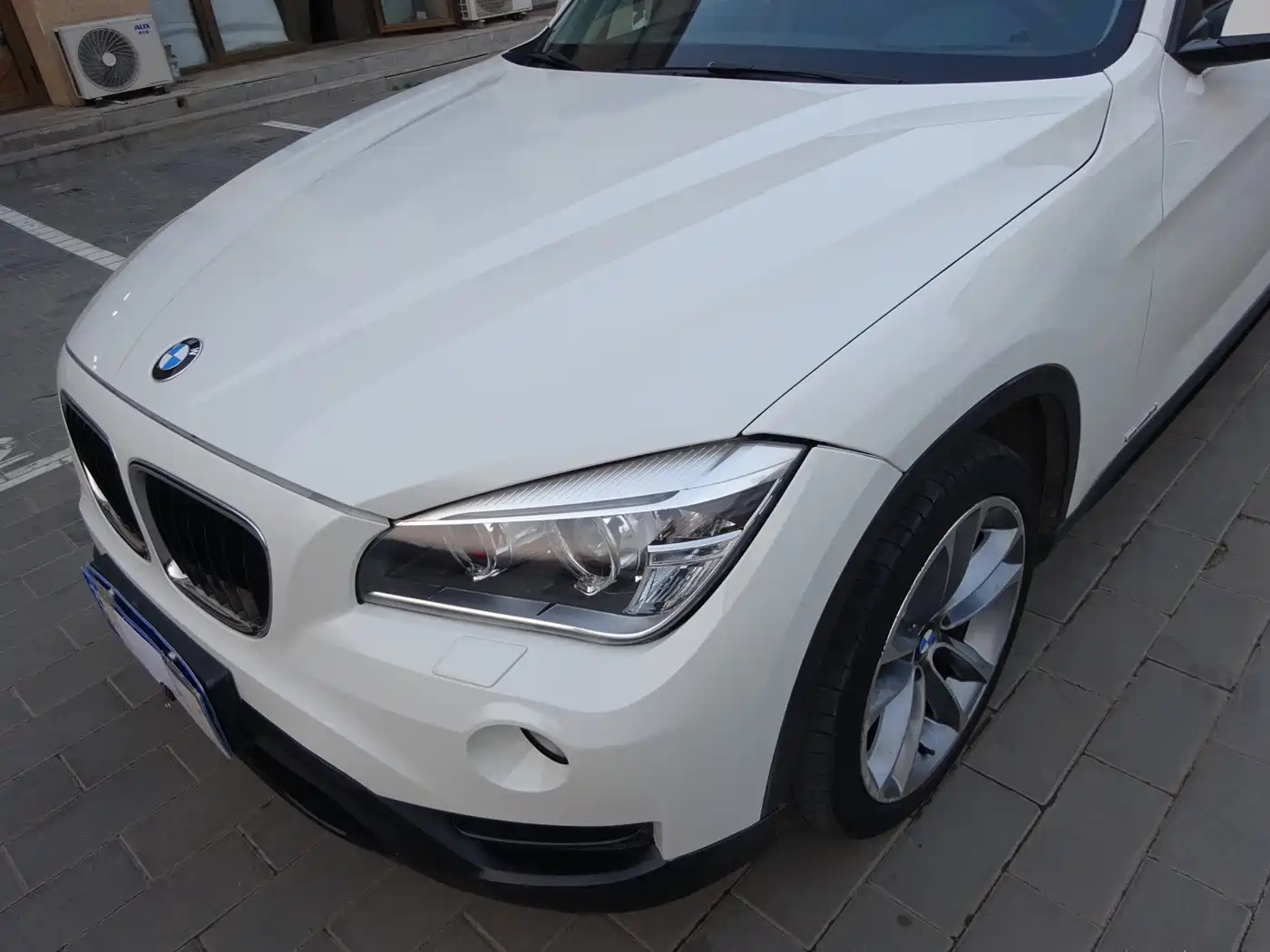 BMW X1 2013 sDrive18i Sport Design Package фото 4