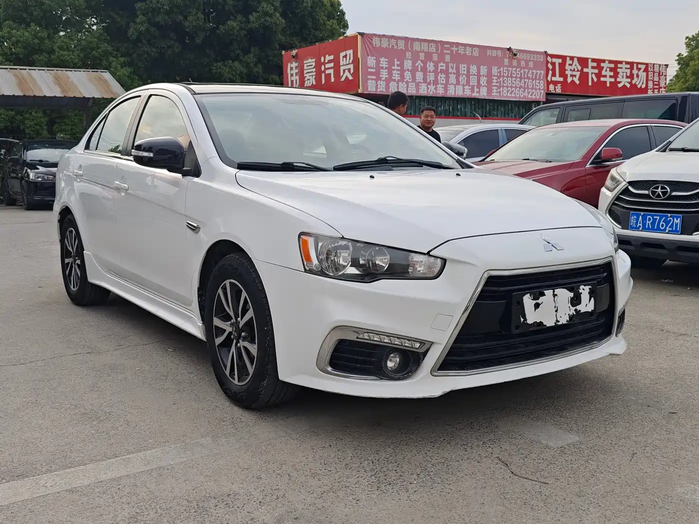 Mitsubishi Lancer EX 2016 1.8L Manual Black & White Replica Edition фото 3