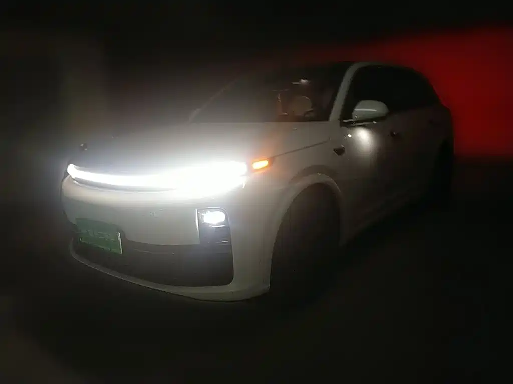 Li Auto L7 2023