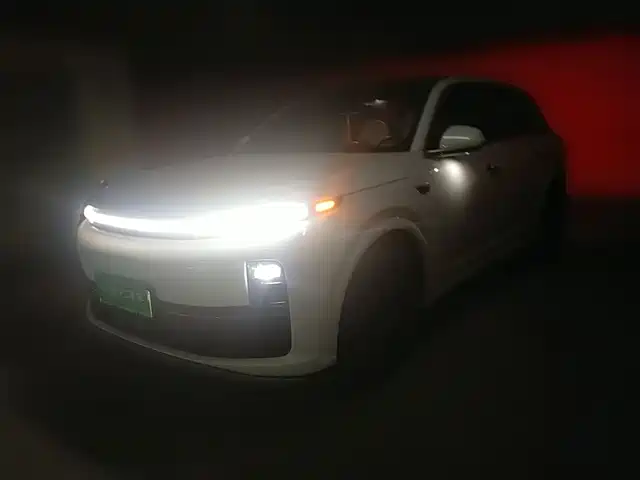 Li Auto L7 Pro