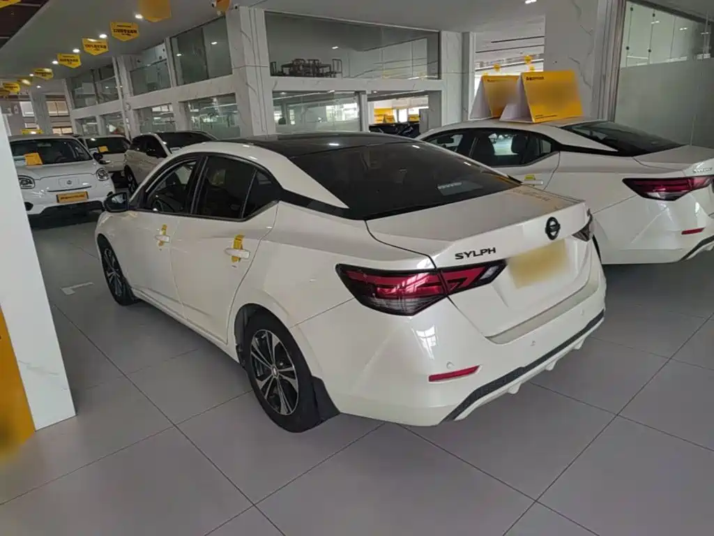 Nissan SYLPHY, миниатюра 5