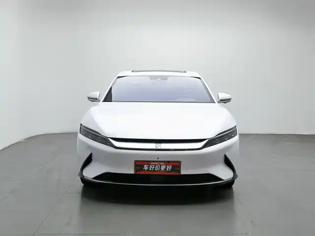 BYD Han 2021 EV Standard Range Luxury — фото 3