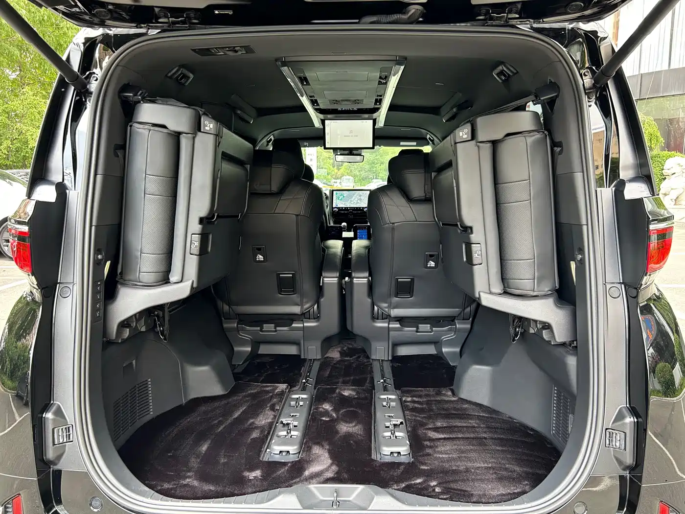 Toyota Vellfire 2025 2024 Crown Hybrid 2.5L Executive Premium Edition