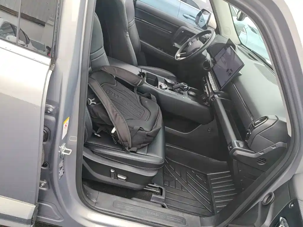 Haval Second-Generation Big Dog New Energy 2023 2023 DHT-PHEV 105km Trendy Electric Edition Plus