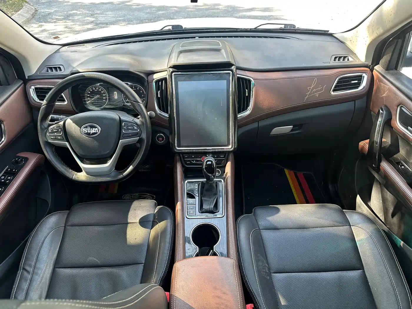 SWM Motor SWM X7 2019 2018 1.5T Auto Smart Enjoy 7-seater