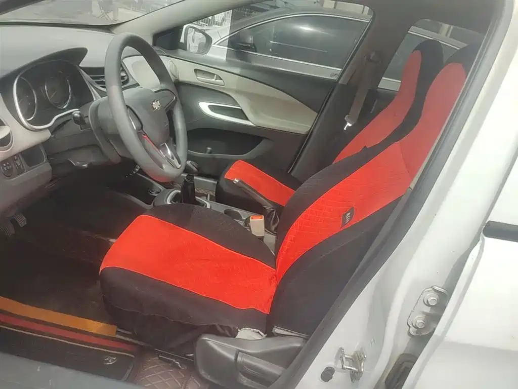 Chevrolet Sail 2018 Sail 3 1.3L Manual Comfort Sunroof фото 15