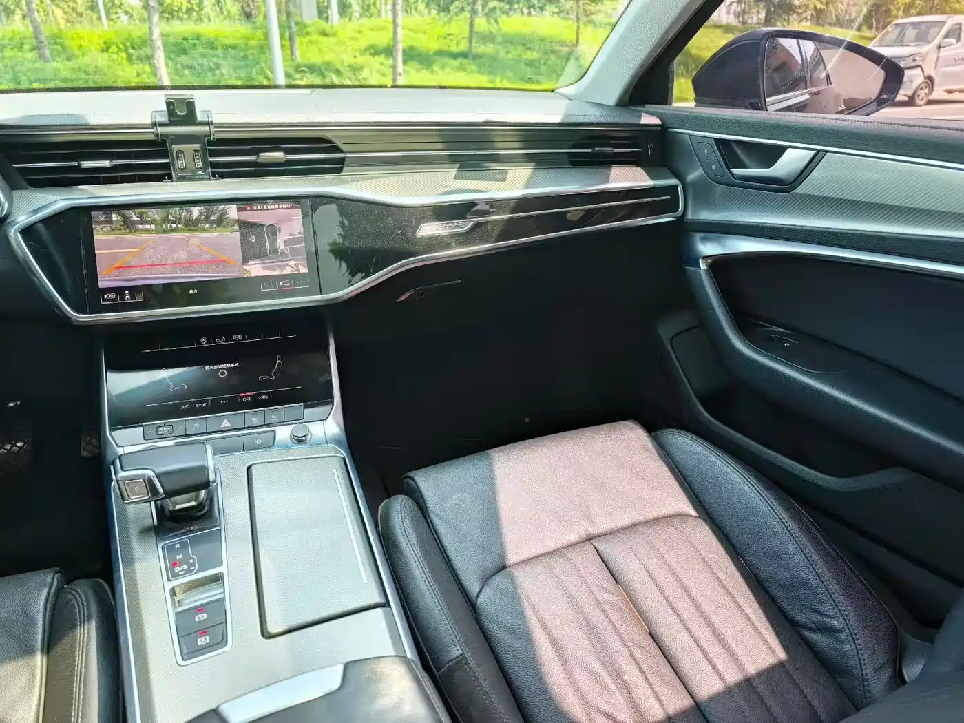 صورة 7 - Audi A6L