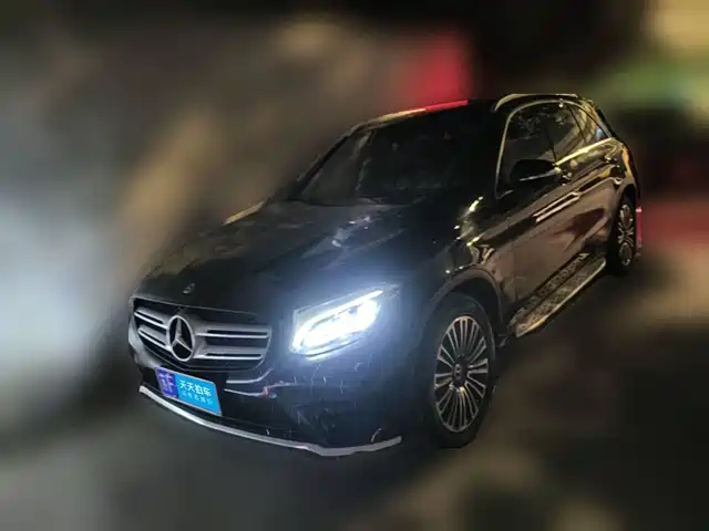 Mercedes-Benz GLC 2019 GLC 260 L 4MATIC Dynamic — фото 1