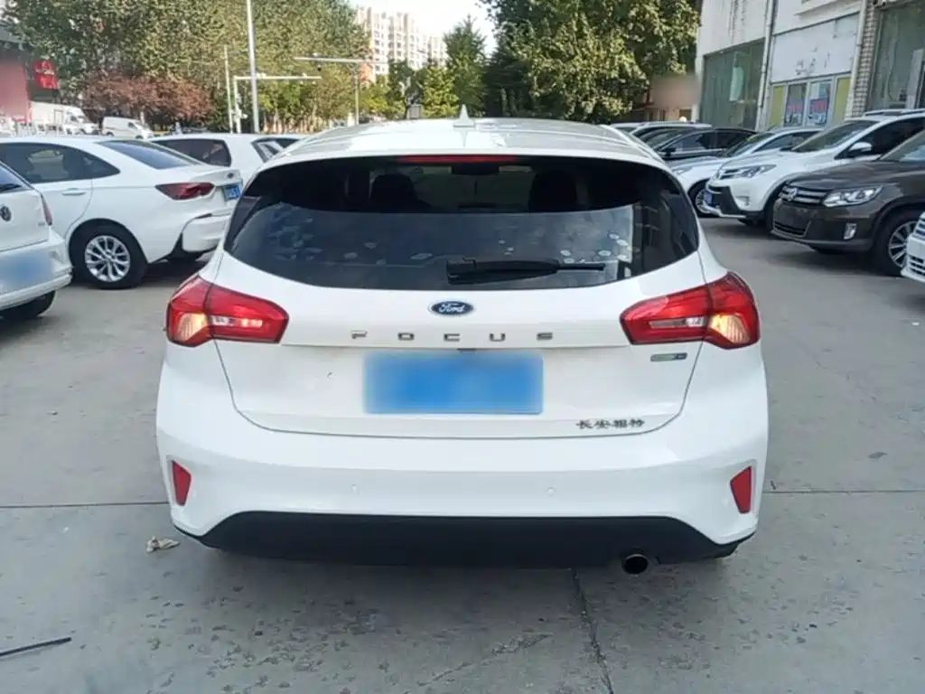 Ford Focus 2019 2019 Hatchback EcoBoost 180 Automatic Fengchao