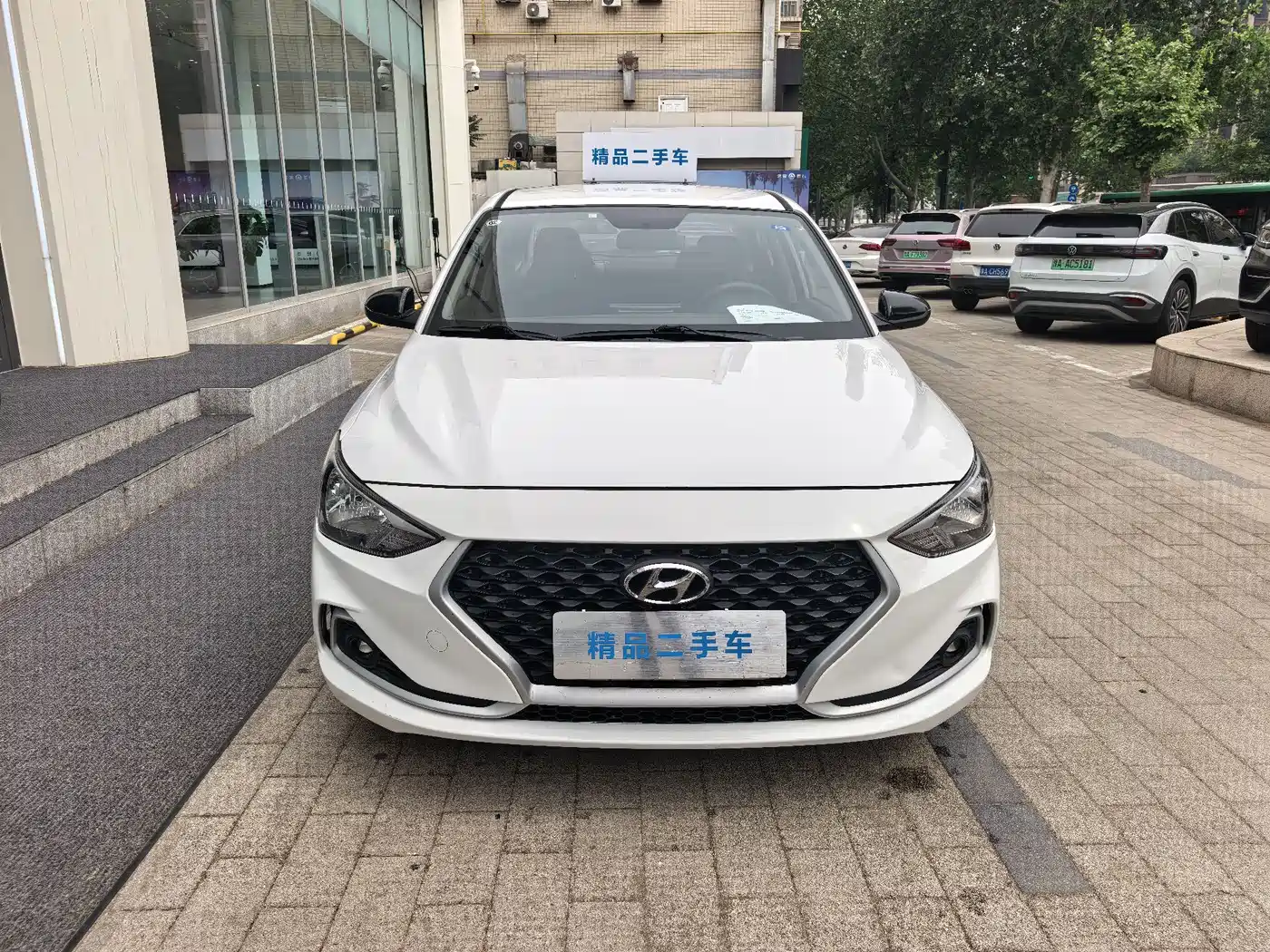 Hyundai Elantra 2018 1.6L Automatic Pleasing Edition GL China VI фото 11