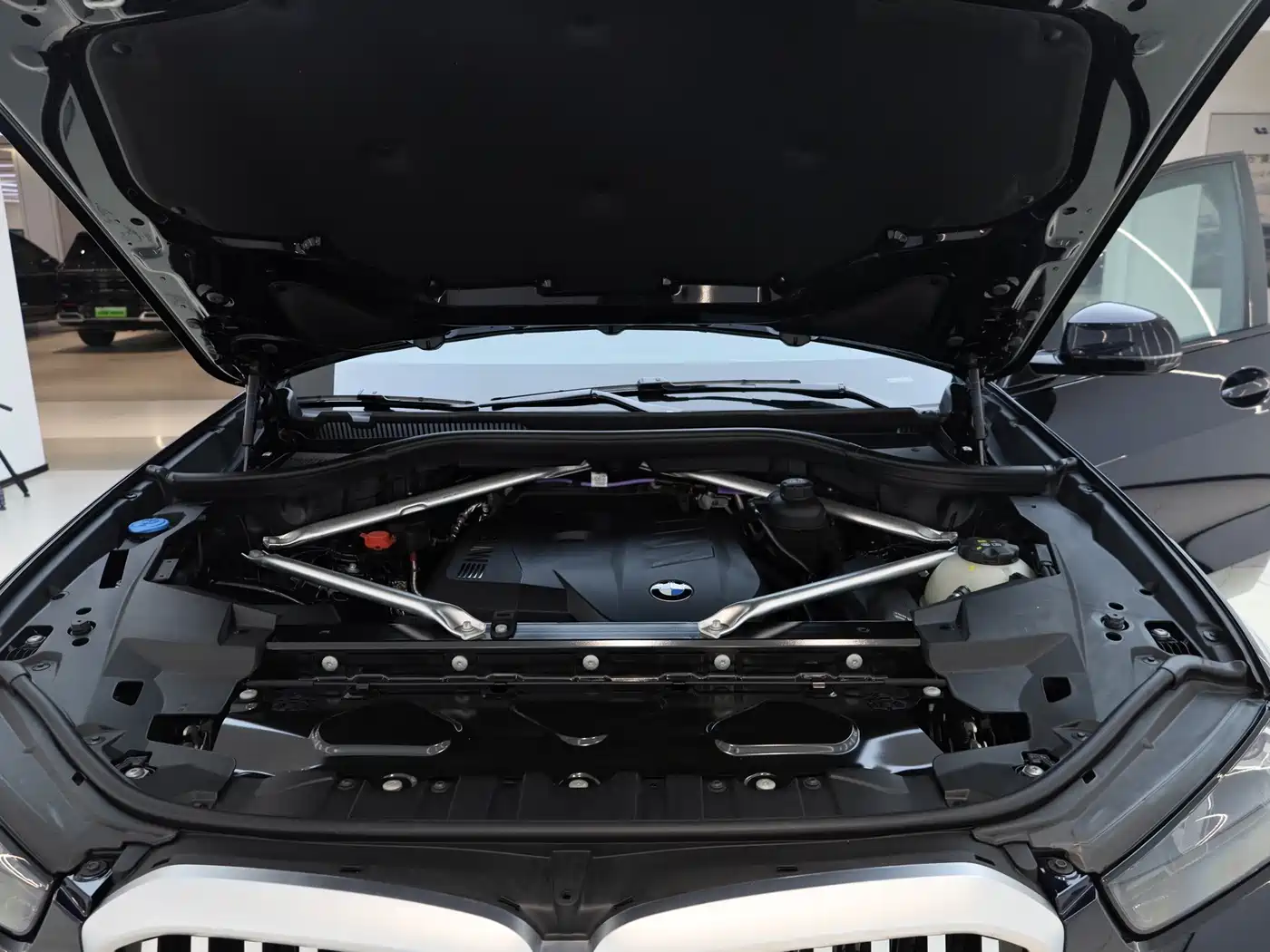 BMW X5 2025 2023 xDrive 30Li Premium M Sport Package